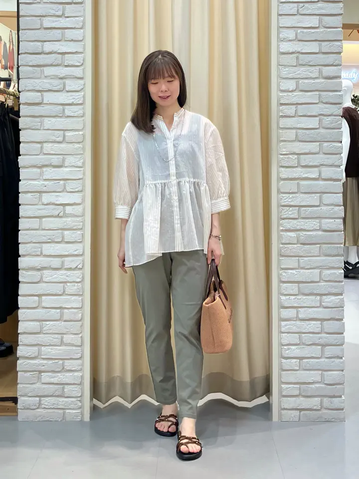 ONWARD CROSSET SELECT 檀 コーディネート画像