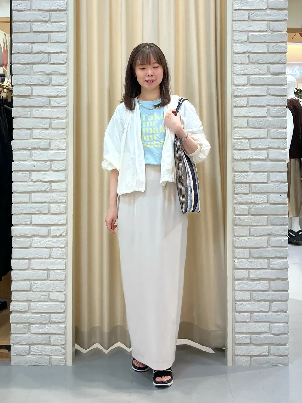 ONWARD CROSSET SELECT 檀 コーディネート画像