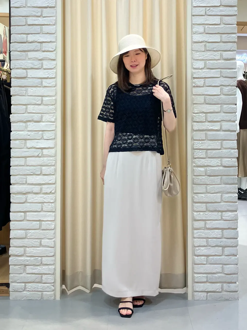 ONWARD CROSSET SELECT 檀 コーディネート画像