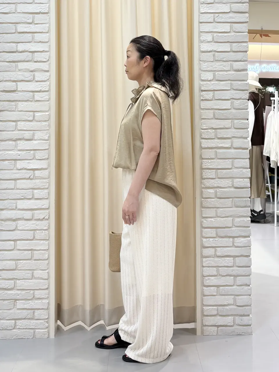 ONWARD CROSSET SELECT 中野 コーディネート画像