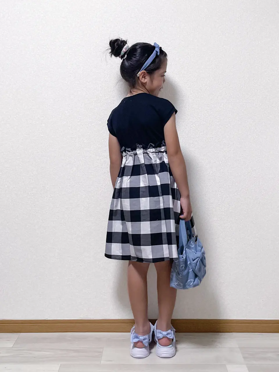 ONWARD CROSSET SELECT MIKA コーディネート画像