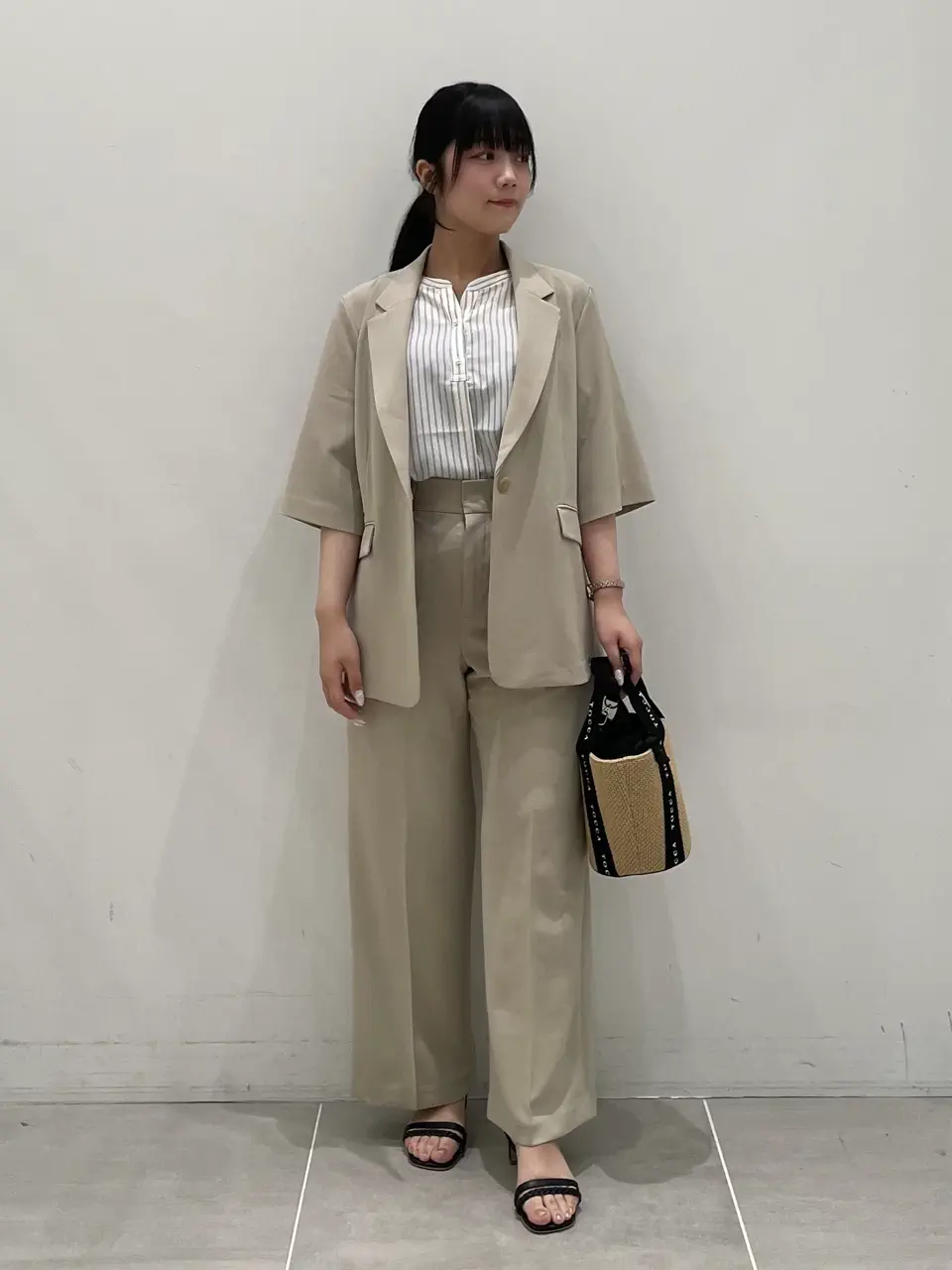 ONWARD CROSSET SELECT 鈴木 コーディネート画像