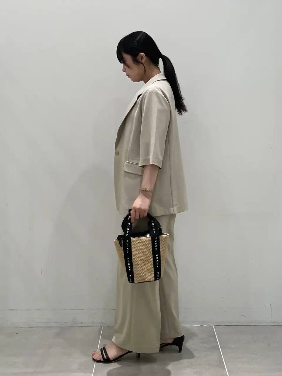 ONWARD CROSSET SELECT 鈴木 コーディネート画像