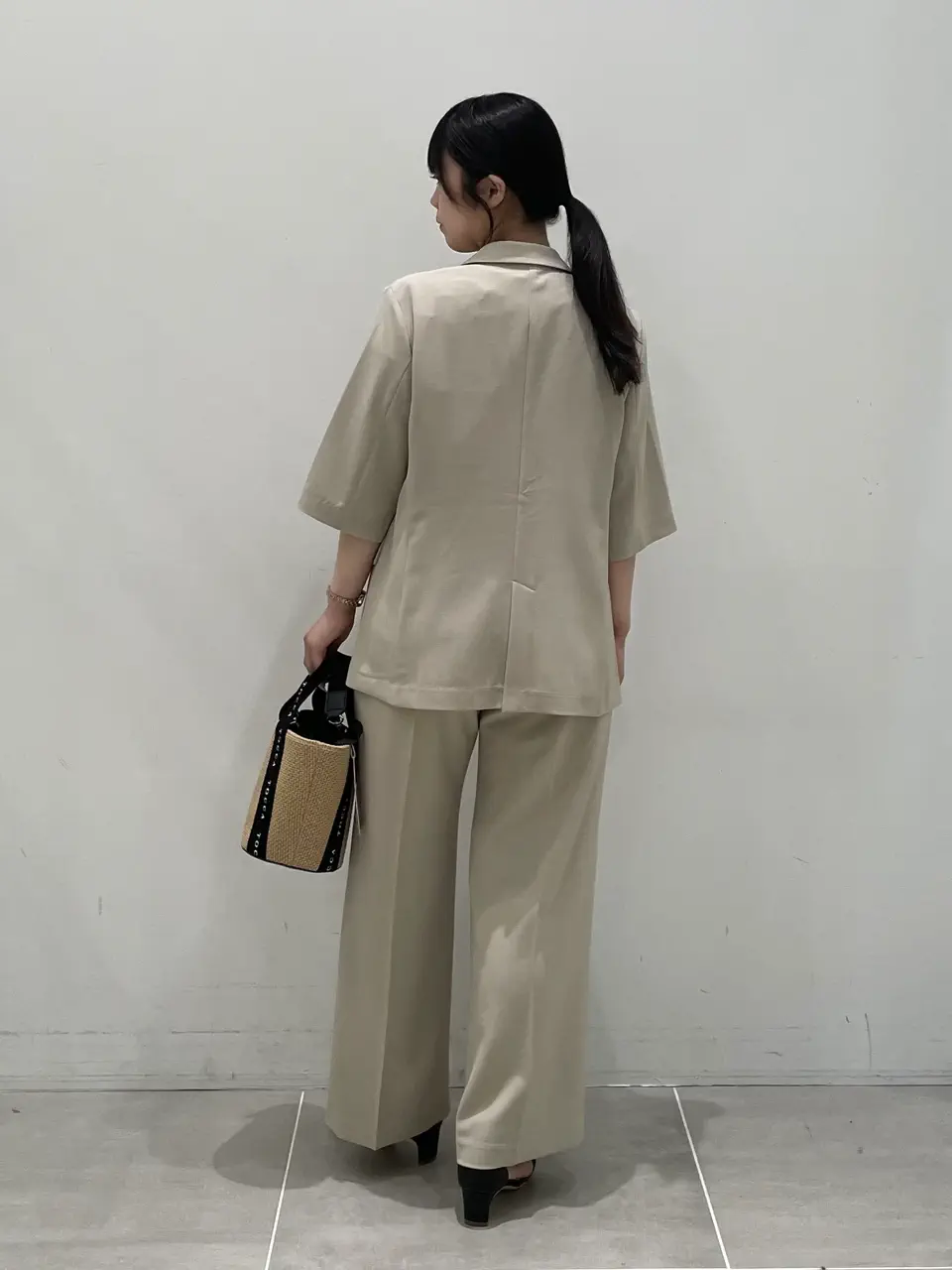 ONWARD CROSSET SELECT 鈴木 コーディネート画像