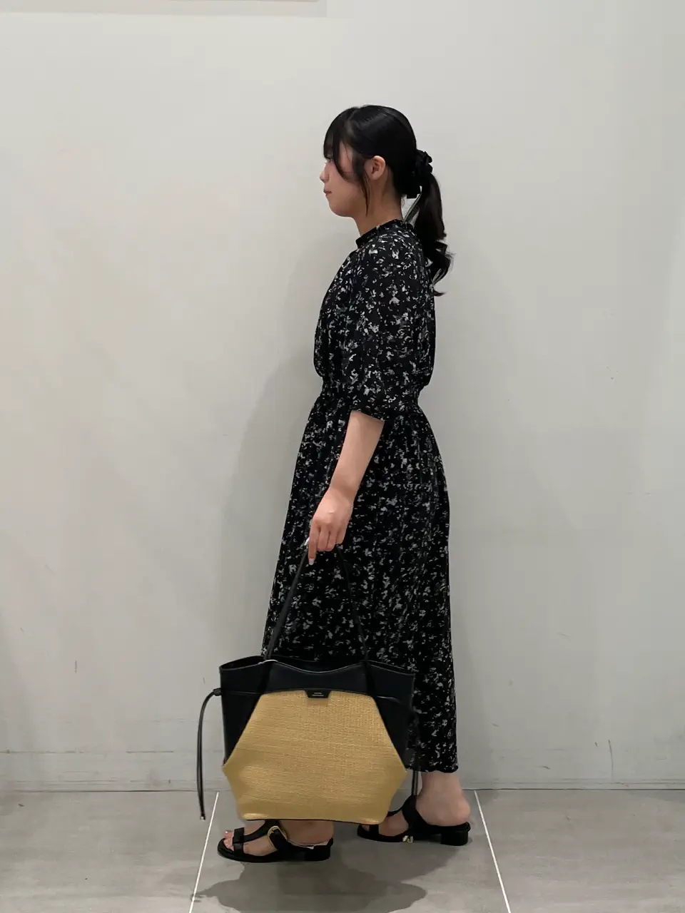 ONWARD CROSSET SELECT 鈴木 コーディネート画像