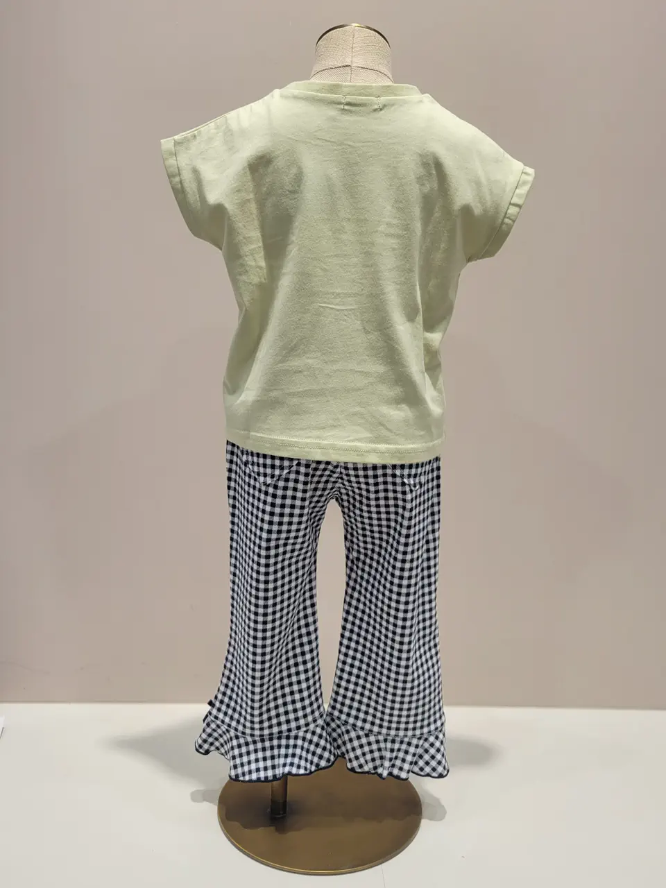 ONWARD CROSSET SELECT 西村 コーディネート画像