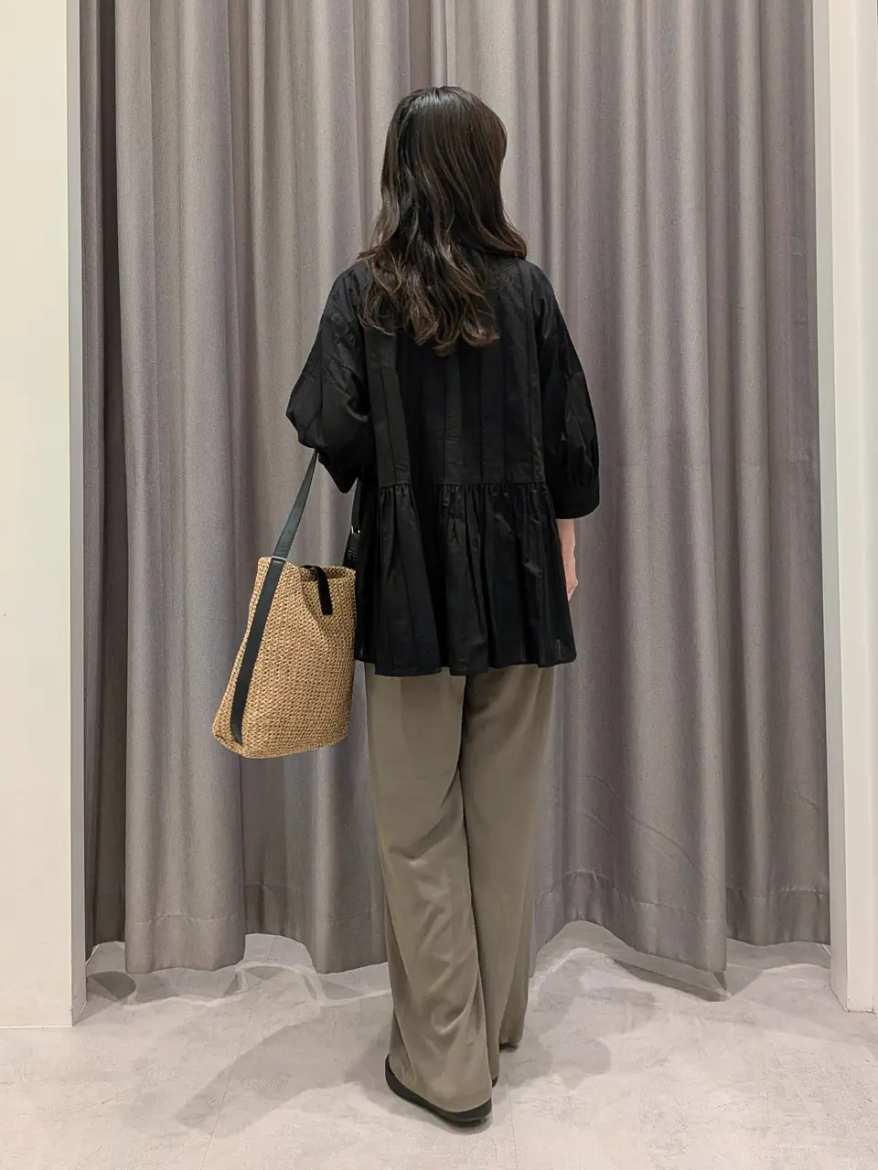 ONWARD CROSSET SELECT 浅岡 コーディネート画像