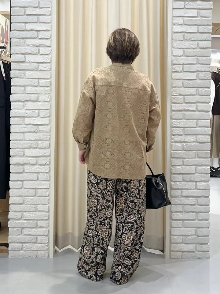 ONWARD CROSSET SELECT 吉田 コーディネート画像