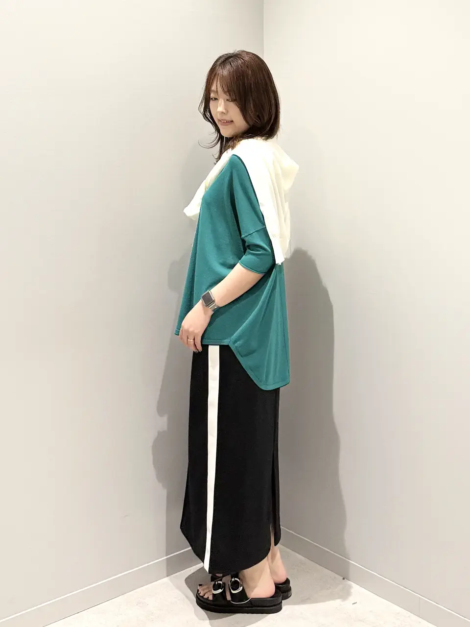 ONWARD CROSSET SELECT Tamura コーディネート画像