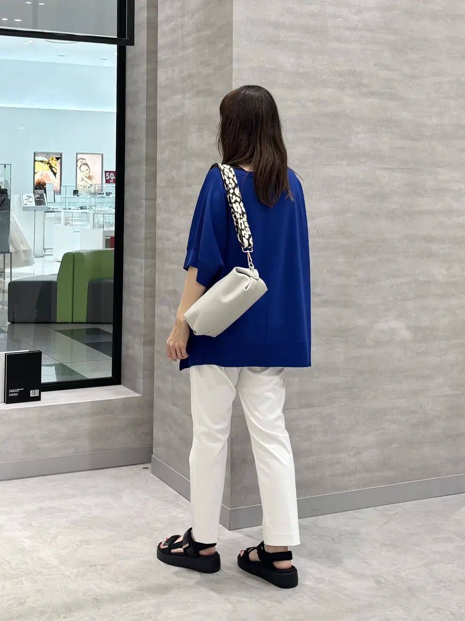ONWARD CROSSET SELECT SAKAI コーディネート画像
