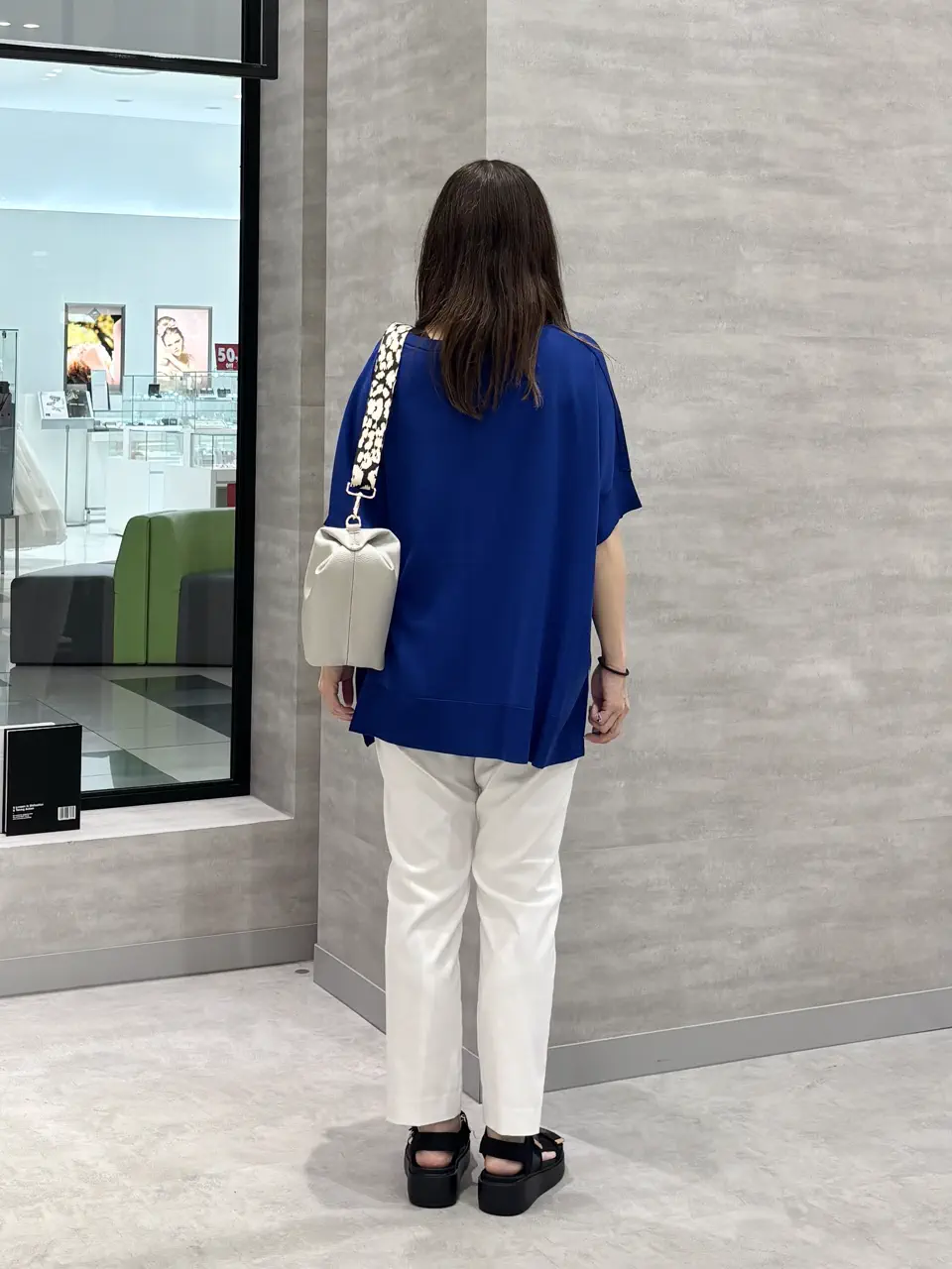 ONWARD CROSSET SELECT SAKAI コーディネート画像