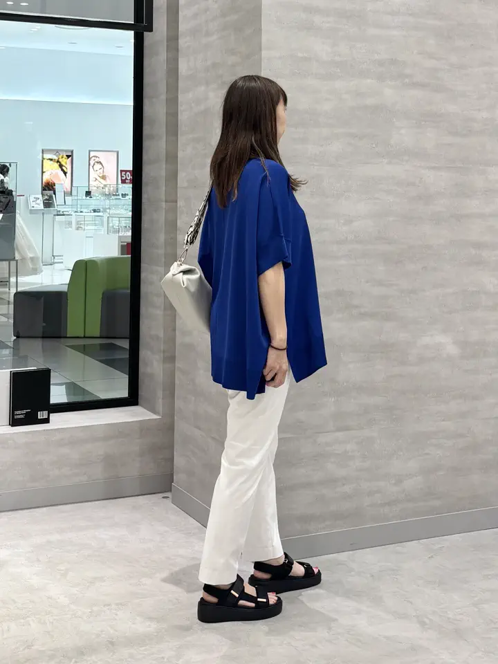 ONWARD CROSSET SELECT SAKAI コーディネート画像