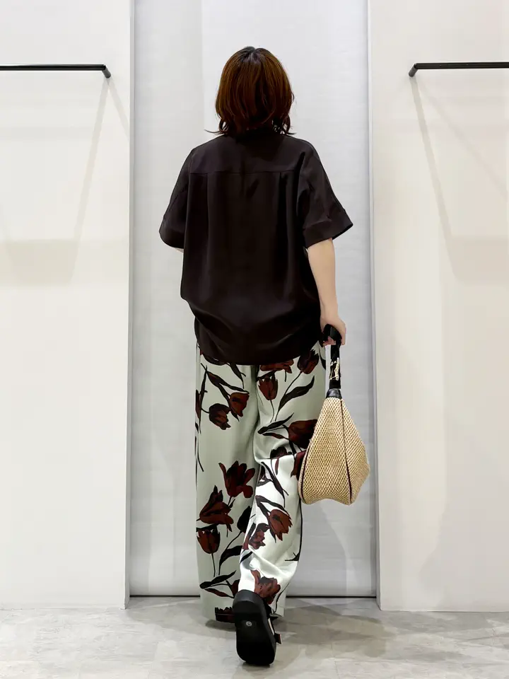 ONWARD CROSSET SELECT 横田 コーディネート画像