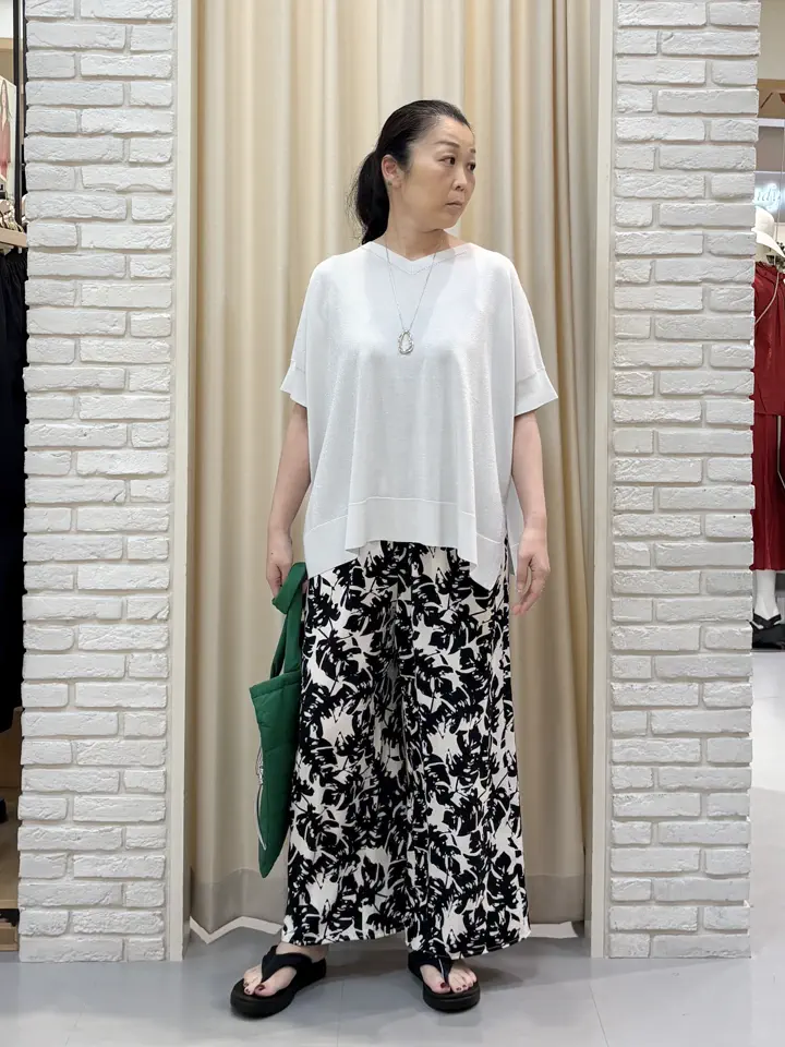 ONWARD CROSSET SELECT 中野 コーディネート画像