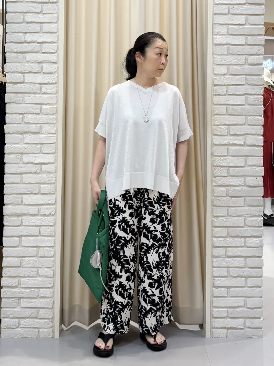 ONWARD CROSSET SELECT 中野 コーディネート画像