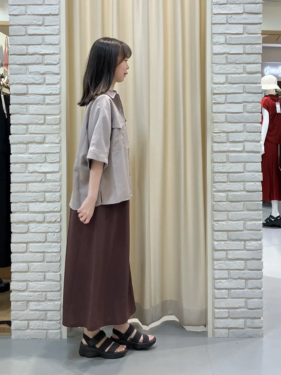 ONWARD CROSSET SELECT 檀 コーディネート画像