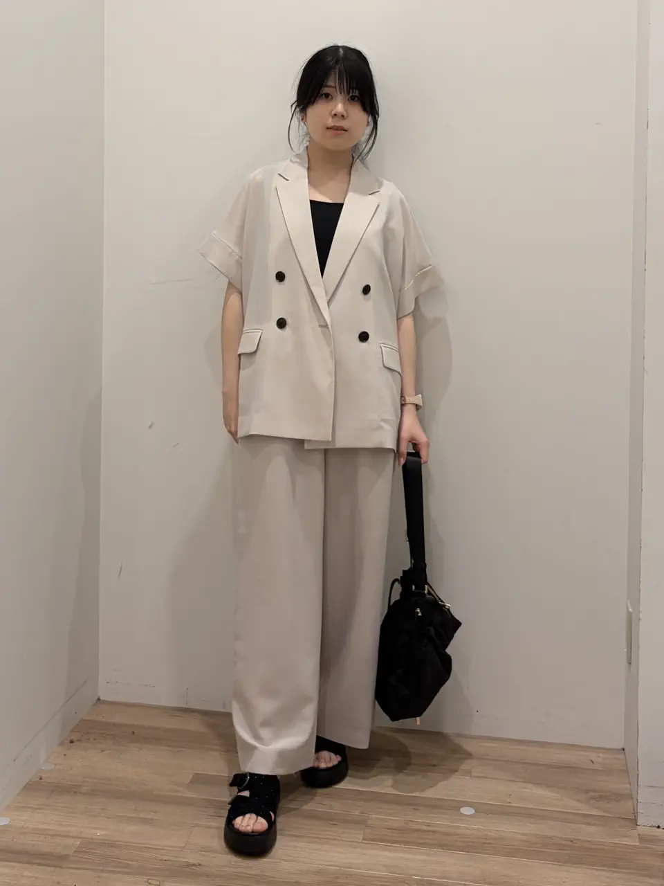 ONWARD CROSSET SELECT 岩橋 コーディネート画像