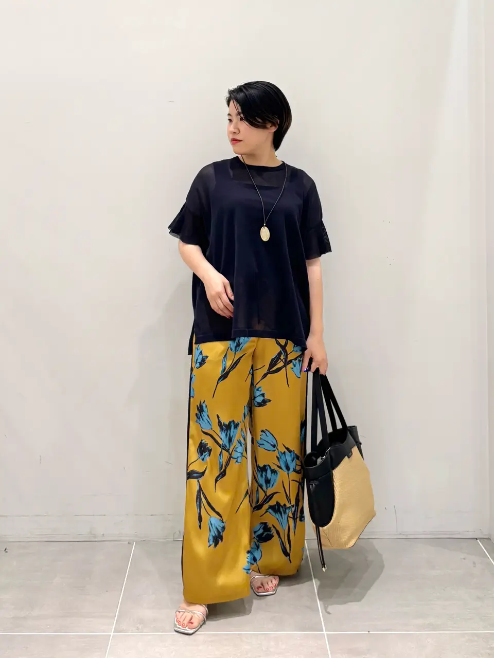 ONWARD CROSSET SELECT 花井 コーディネート画像