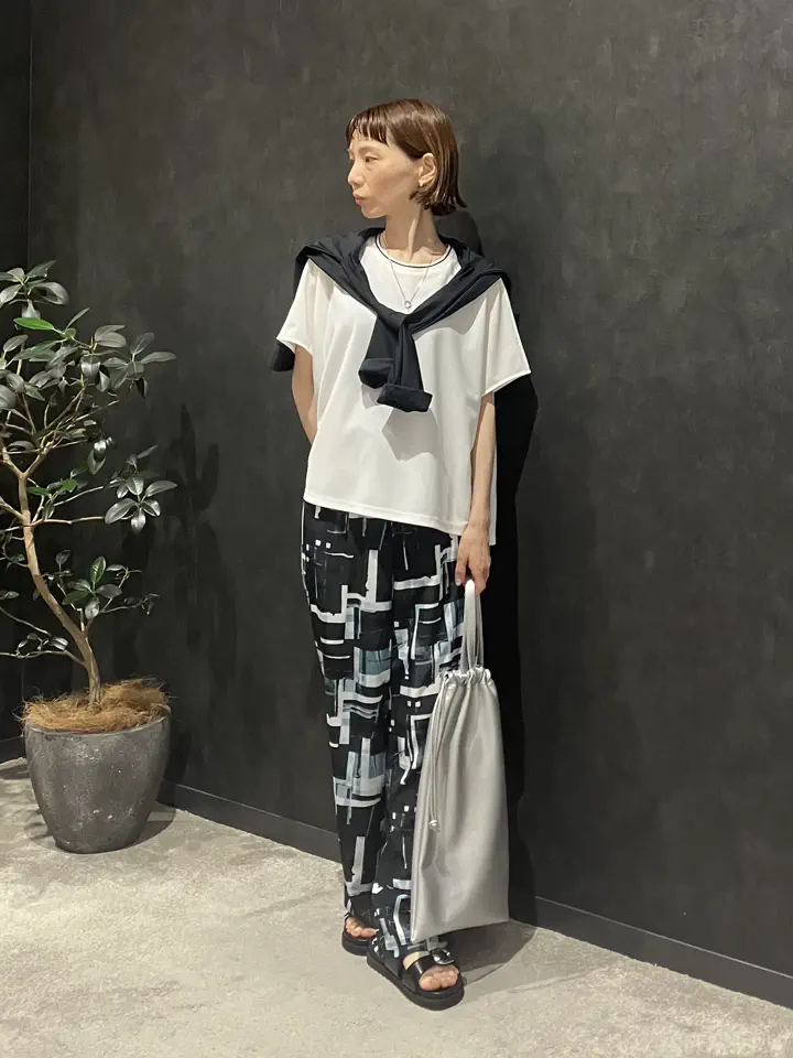 ONWARD CROSSET SELECT 阿部 コーディネート画像