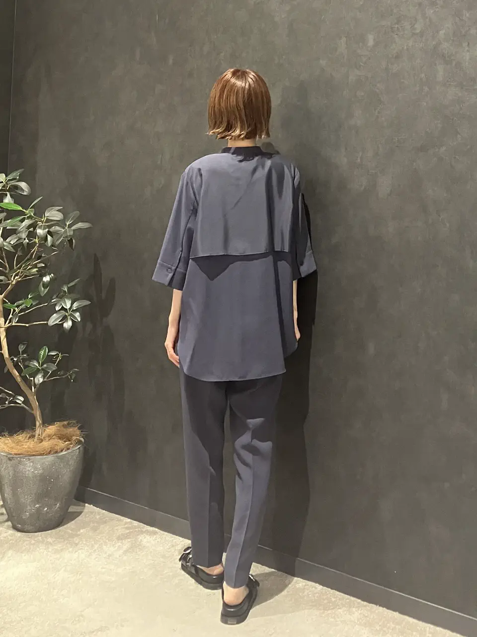ONWARD CROSSET SELECT 阿部 コーディネート画像