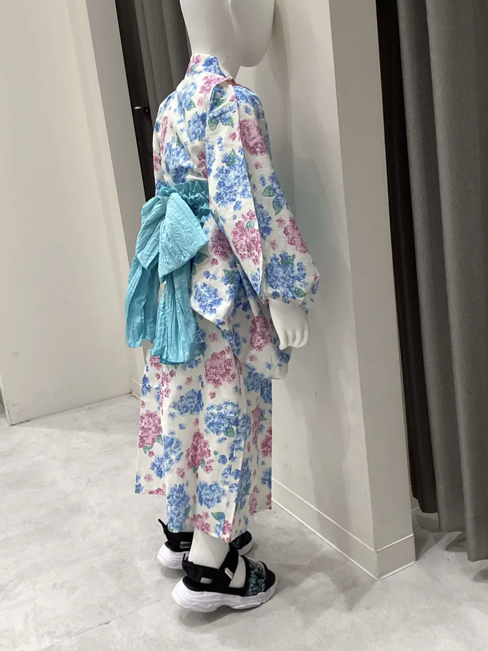 ONWARD CROSSET SELECT 山田 コーディネート画像