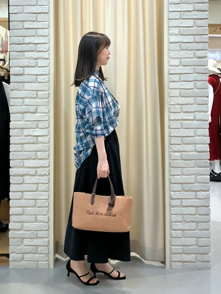 ONWARD CROSSET SELECT 檀 コーディネート画像