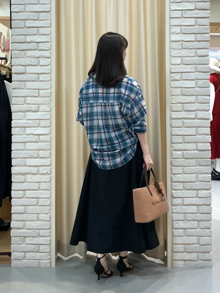 ONWARD CROSSET SELECT 檀 コーディネート画像