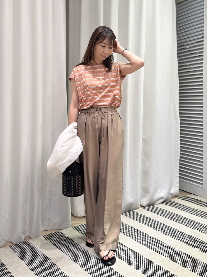 ONWARD CROSSET SELECT KURIYAMA コーディネート画像