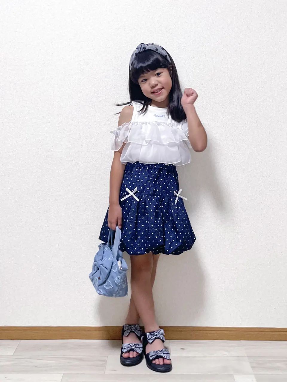 ONWARD CROSSET SELECT MIKA コーディネート画像