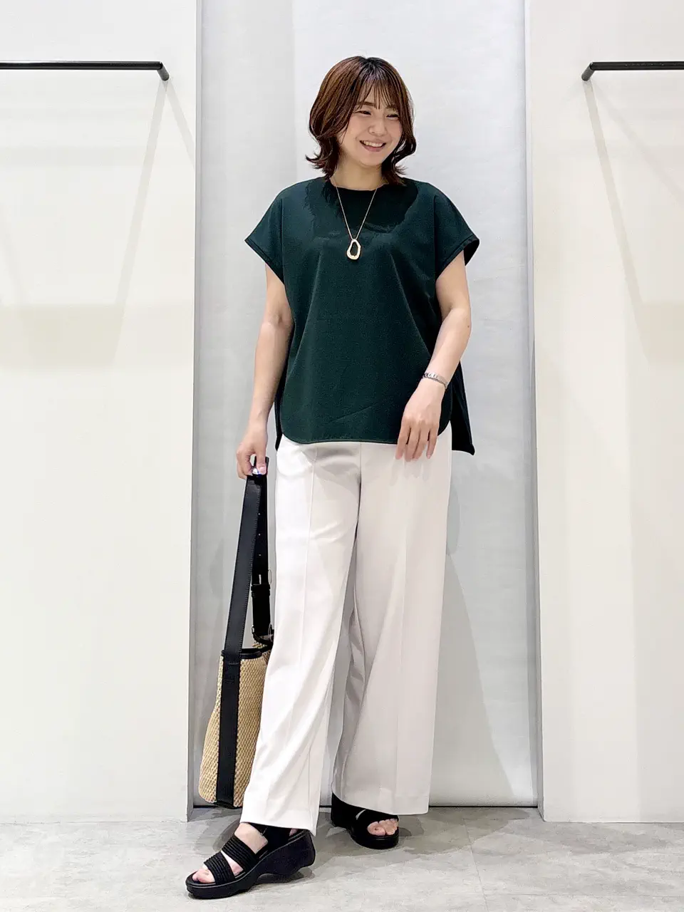ONWARD CROSSET SELECT 横田 コーディネート画像