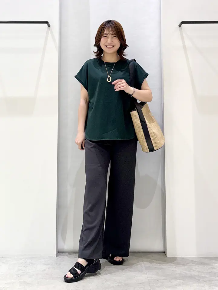 ONWARD CROSSET SELECT 横田 コーディネート画像