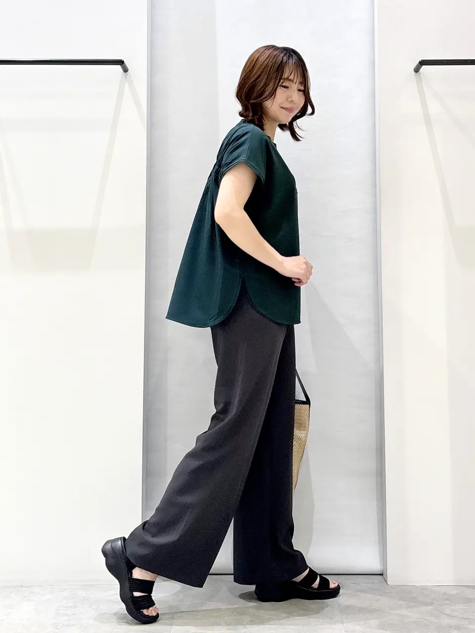 ONWARD CROSSET SELECT 横田 コーディネート画像