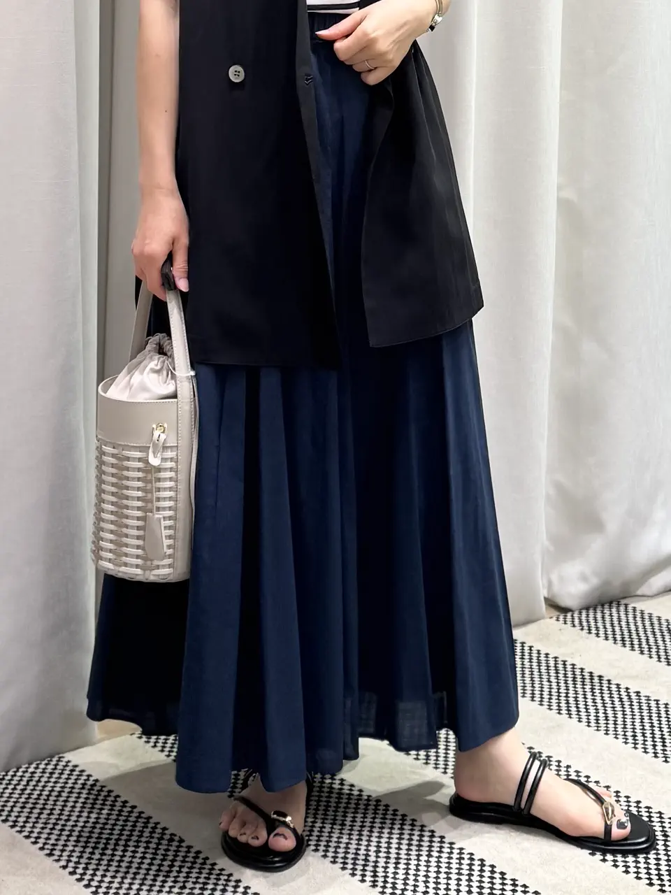 ONWARD CROSSET SELECT KURIYAMA コーディネート画像