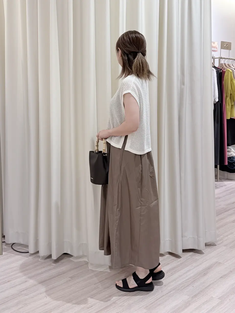 ONWARD CROSSET SELECT やの コーディネート画像