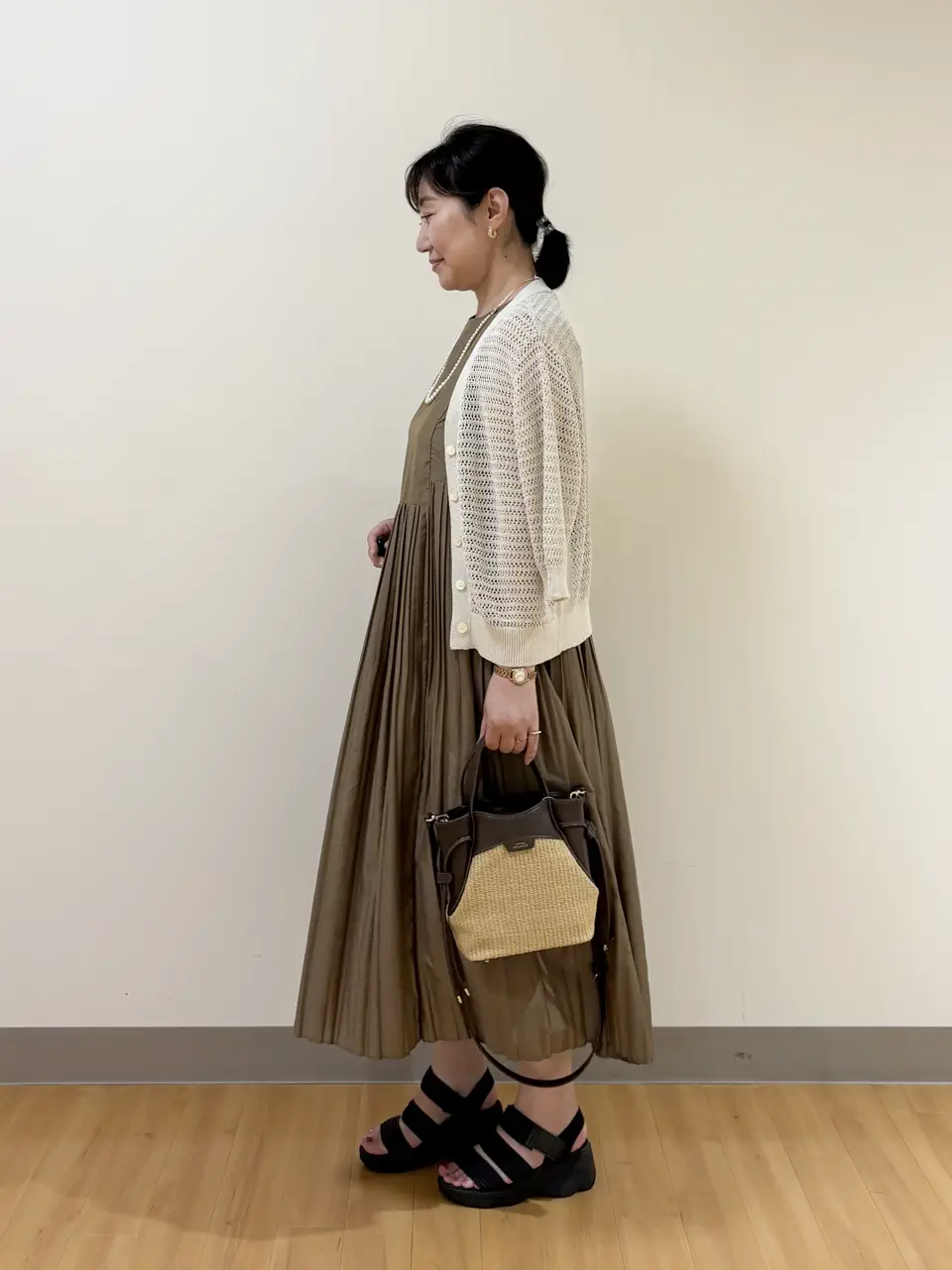ONWARD CROSSET SELECT TAKI コーディネート画像