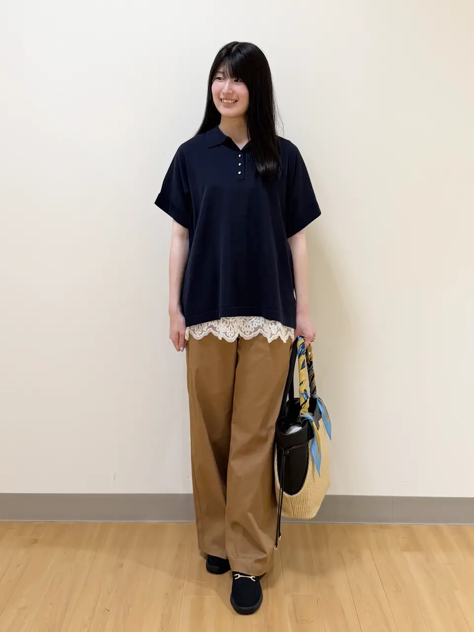  Aina コーディネート画像
