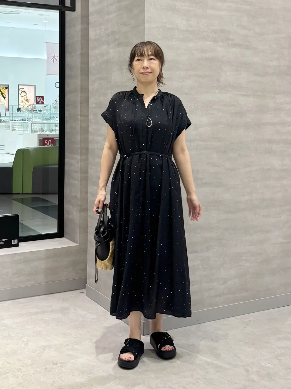  SAKAI コーディネート画像