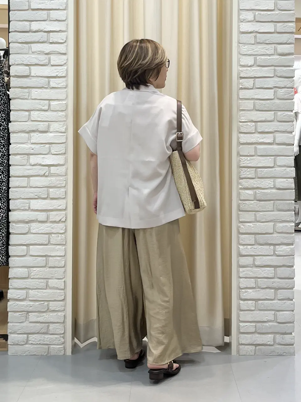ONWARD CROSSET SELECT 吉田 コーディネート画像