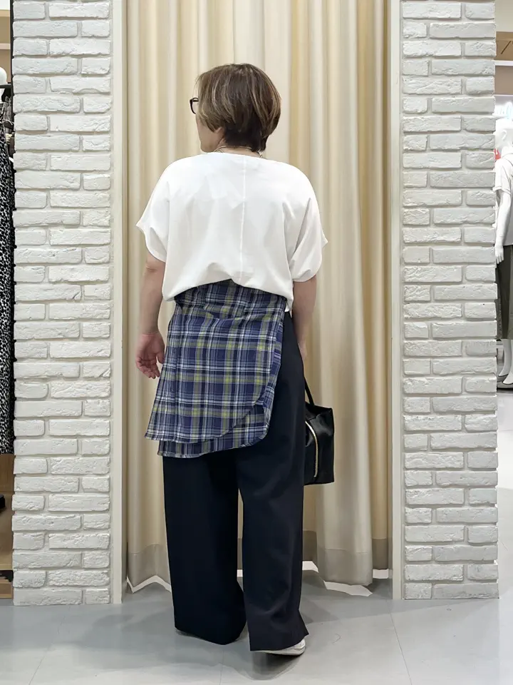 ONWARD CROSSET SELECT 吉田 コーディネート画像