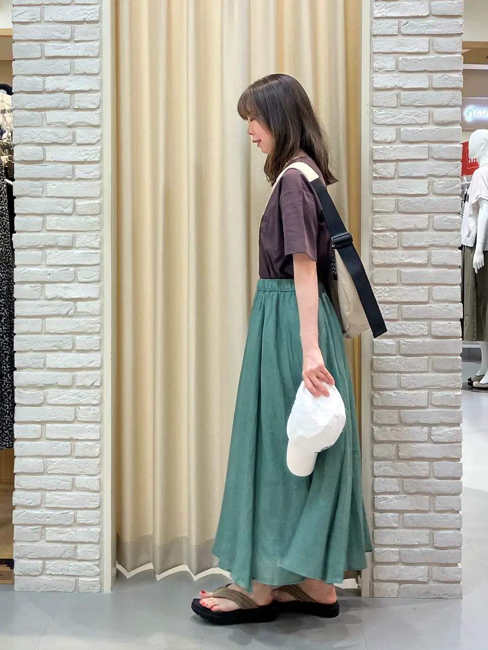 ONWARD CROSSET SELECT 檀 コーディネート画像