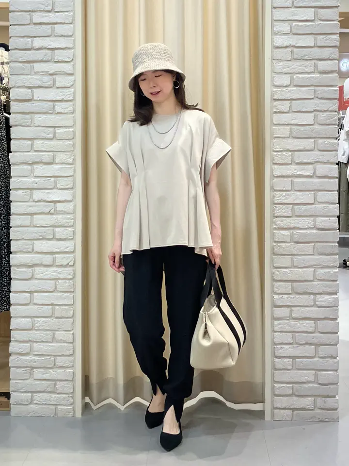 ONWARD CROSSET SELECT 檀 コーディネート画像