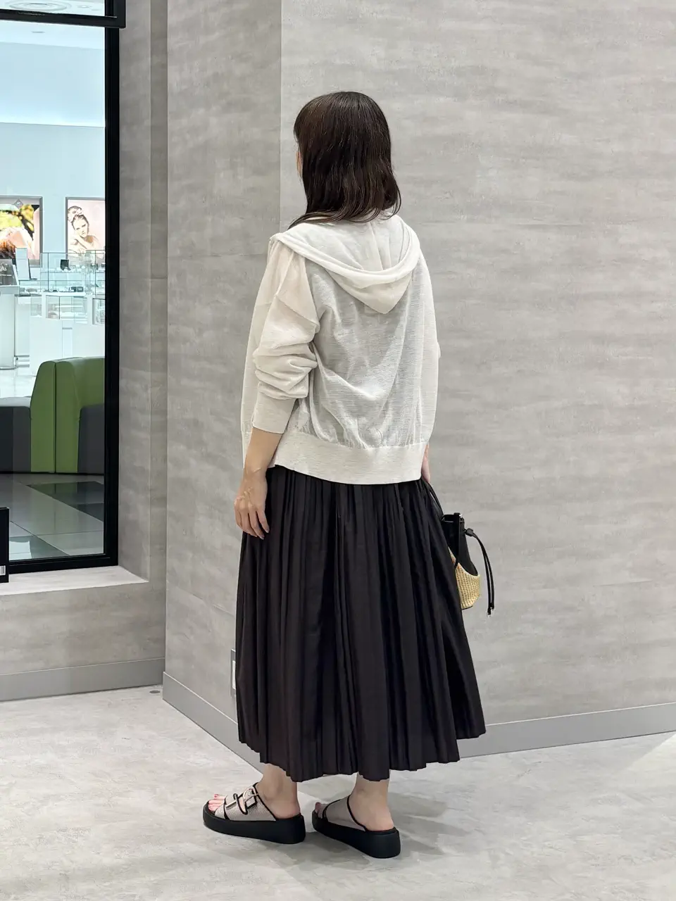 ONWARD CROSSET SELECT SAKAI コーディネート画像