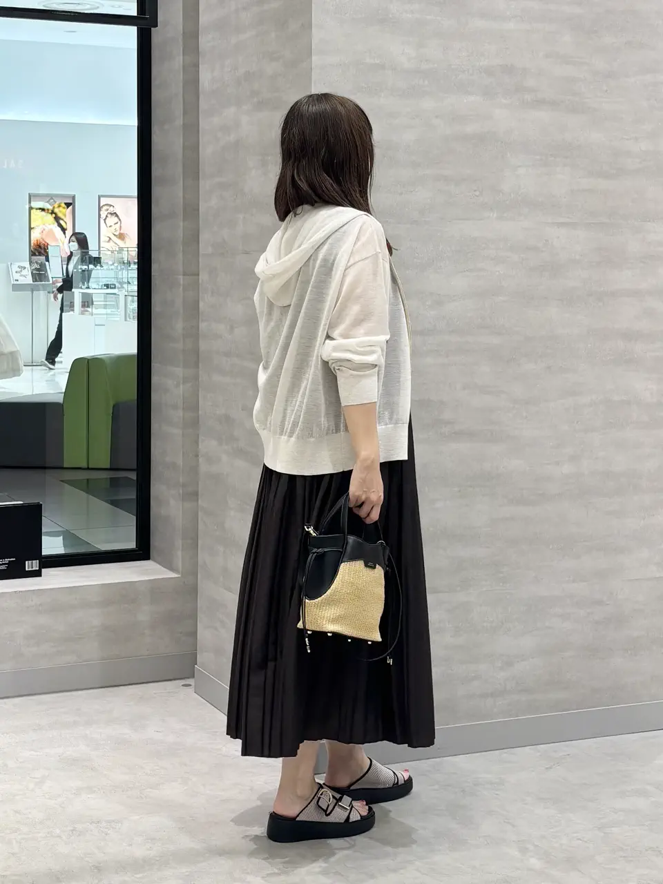 ONWARD CROSSET SELECT SAKAI コーディネート画像
