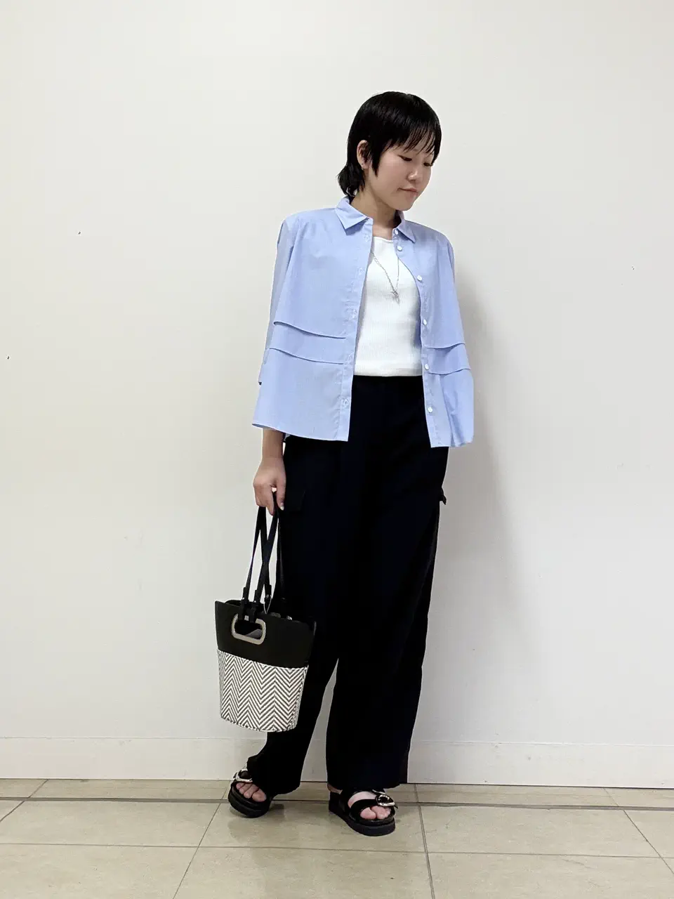 ONWARD CROSSET SELECT 吉里 コーディネート画像