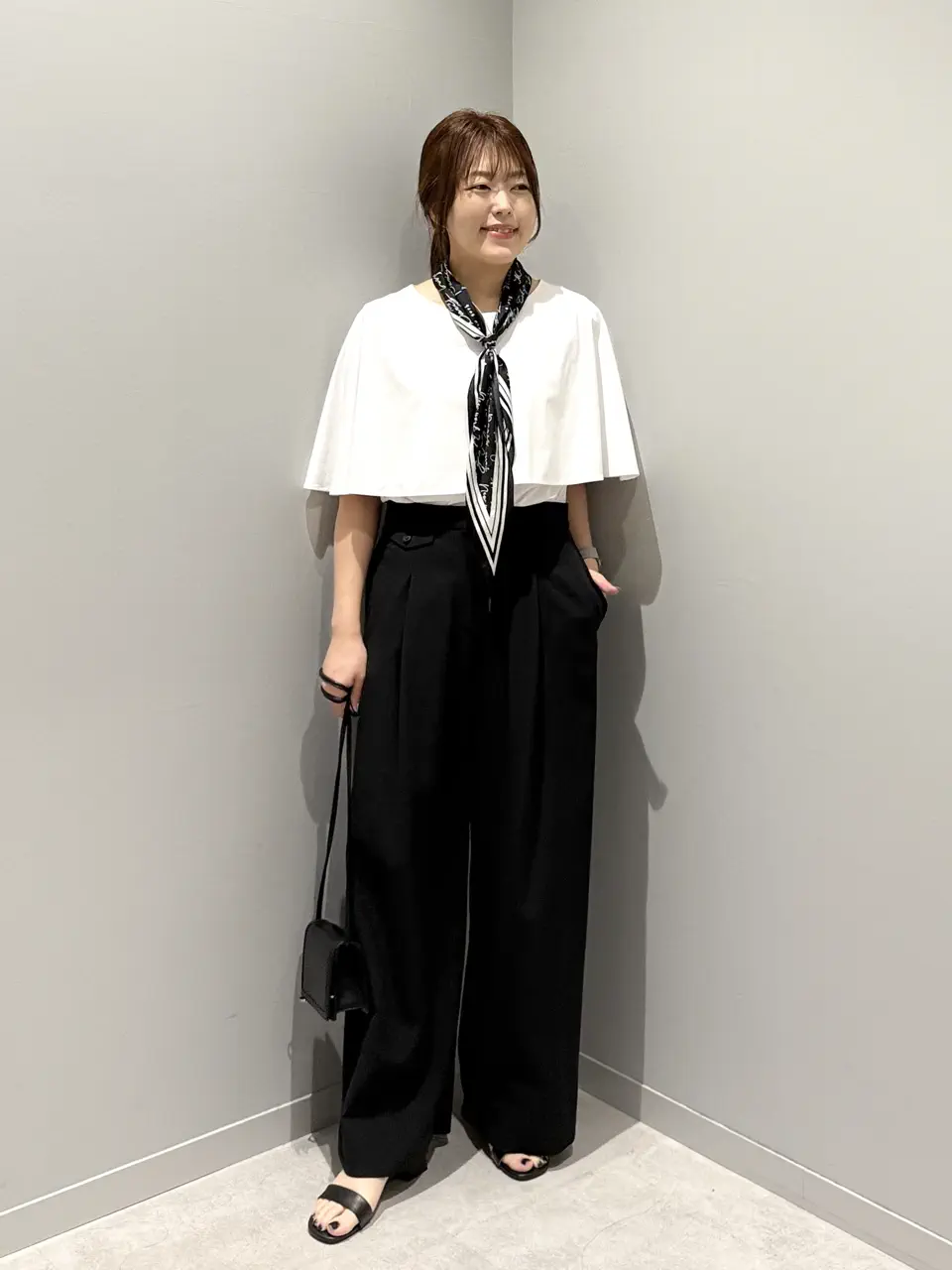 ONWARD CROSSET SELECT Tamura コーディネート画像