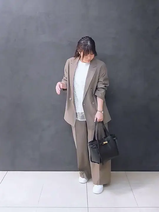 ONWARD CROSSET SELECT 森 コーディネート画像