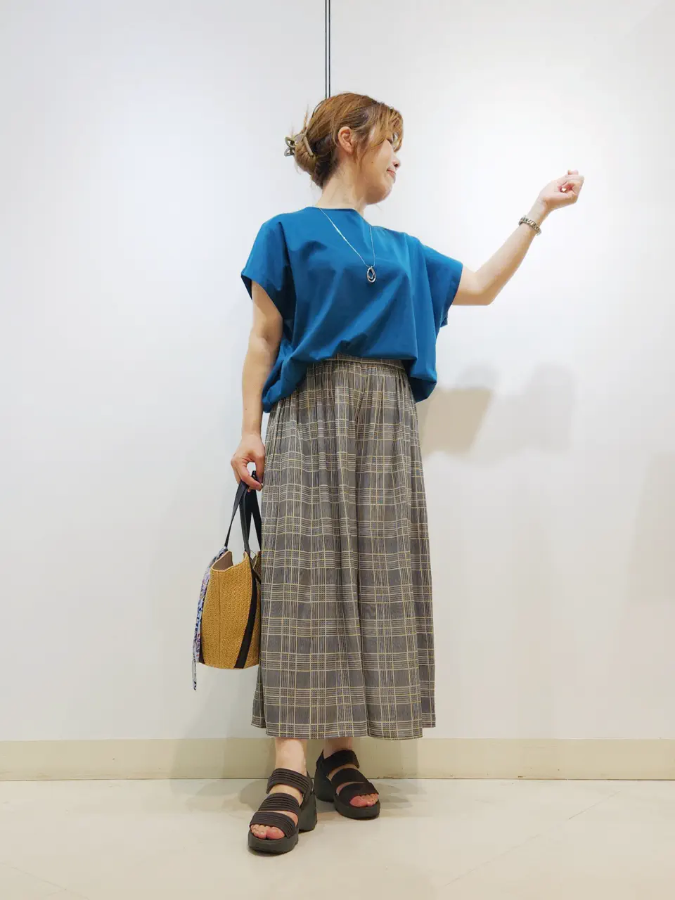ONWARD CROSSET SELECT 中野 コーディネート画像