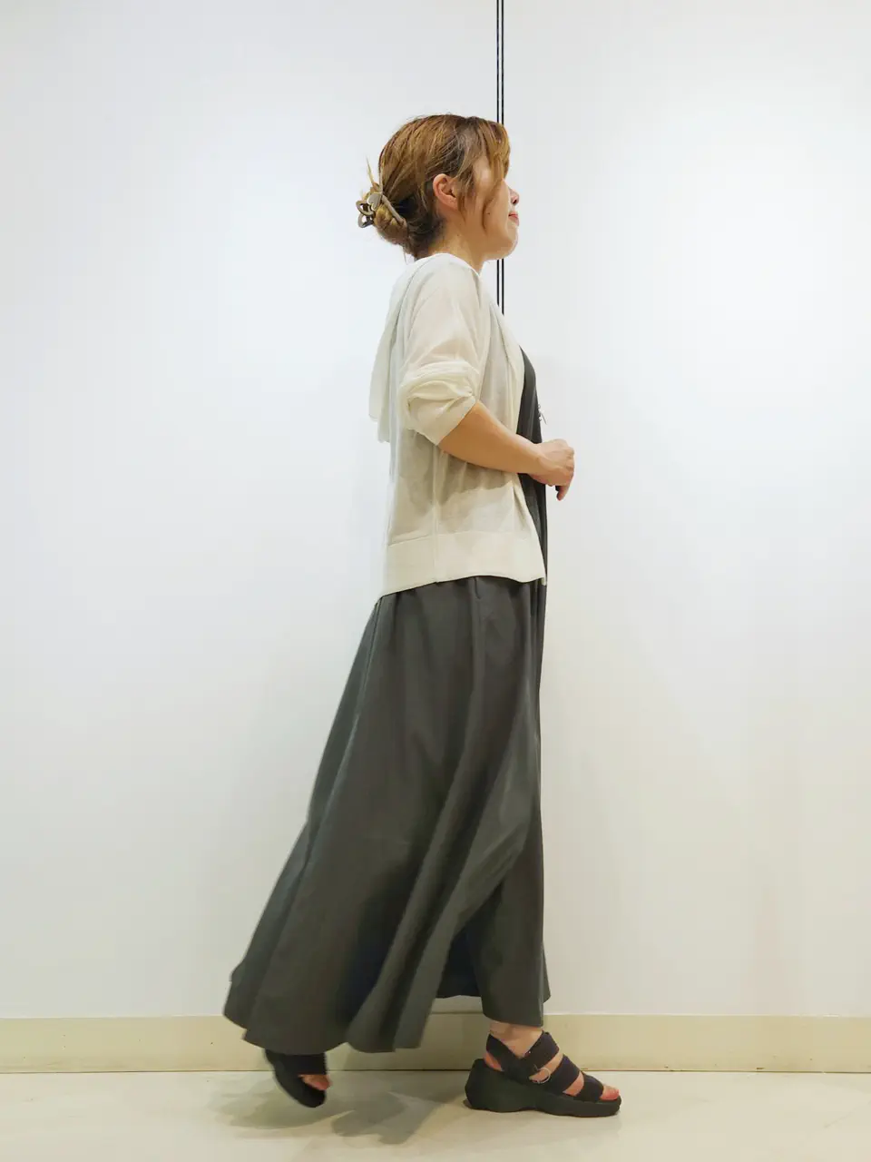 ONWARD CROSSET SELECT 中野 コーディネート画像