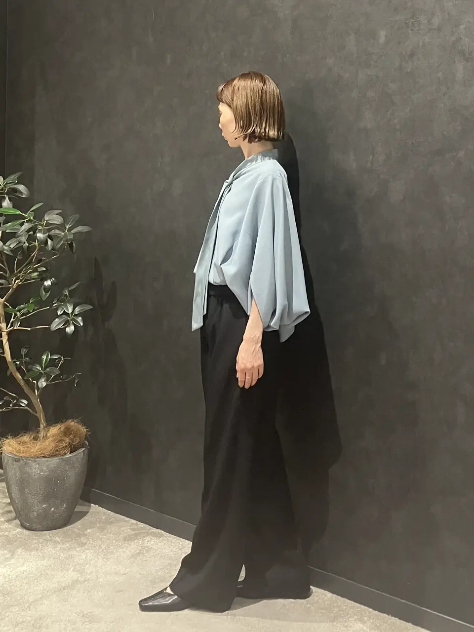ONWARD CROSSET SELECT 阿部 コーディネート画像