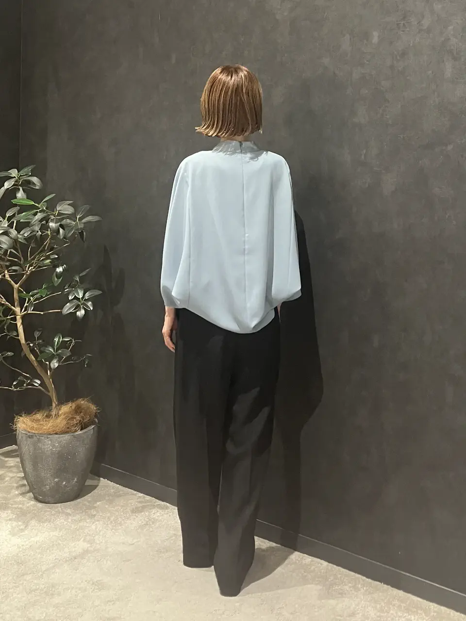 ONWARD CROSSET SELECT 阿部 コーディネート画像